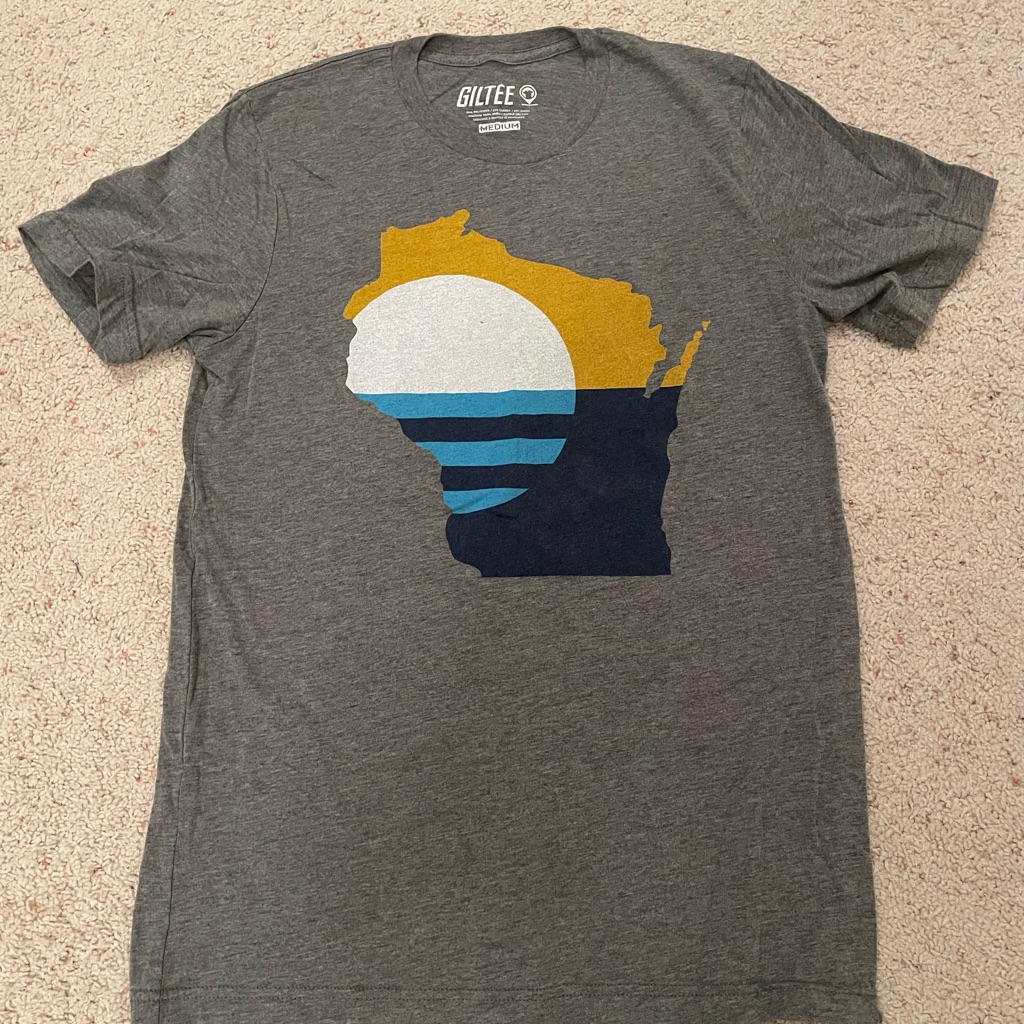 Milwaukee Wisconsin Grey T-Shirt Unisex Medium